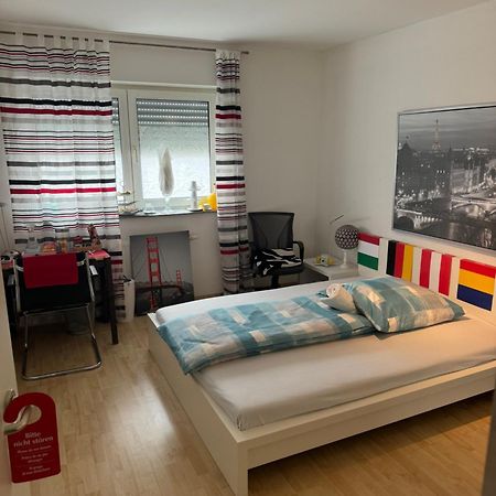 Student Homestay Offenbach am Main ภายนอก รูปภาพ